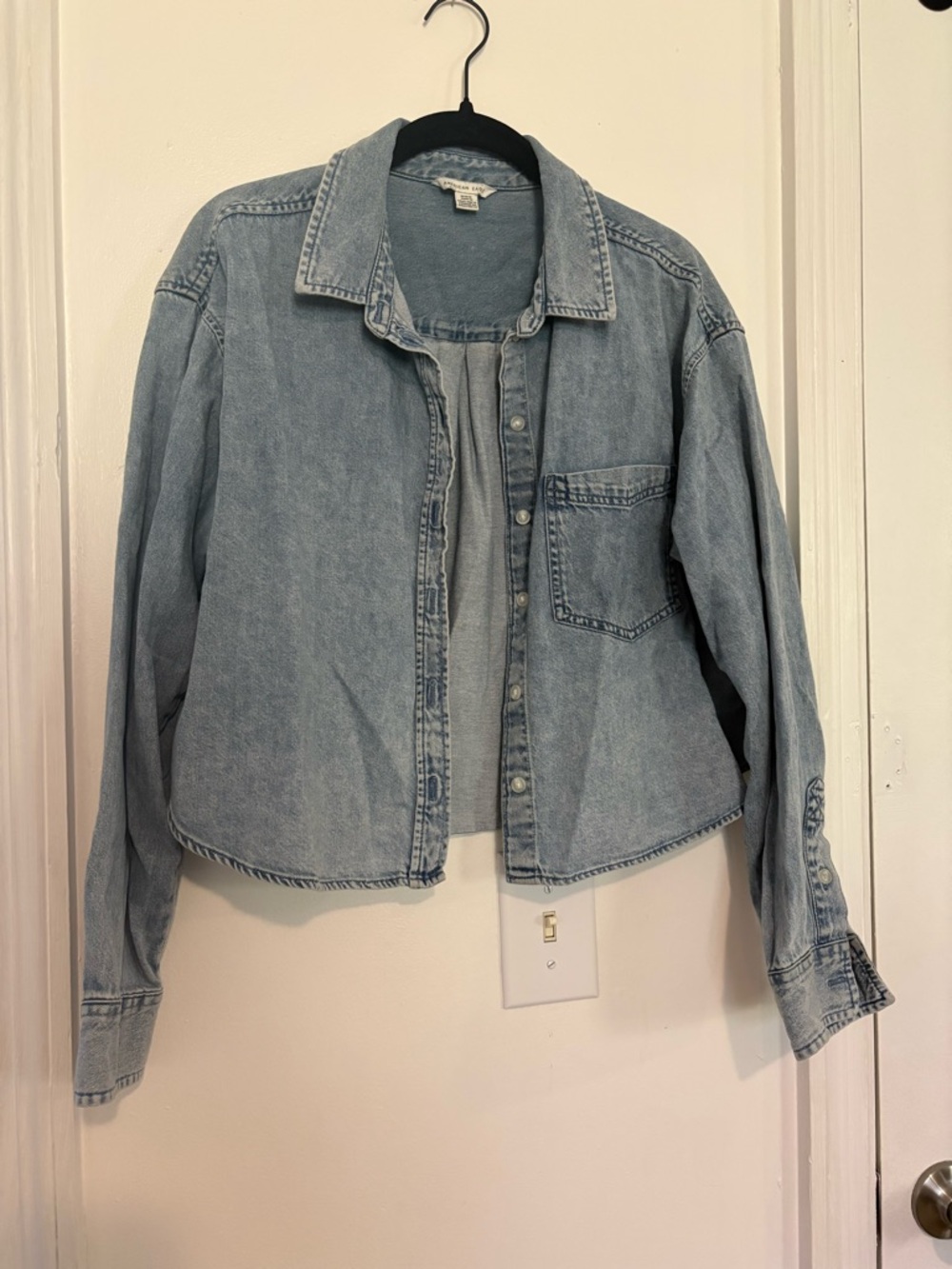 Light Wash Cropped Denim Jacket